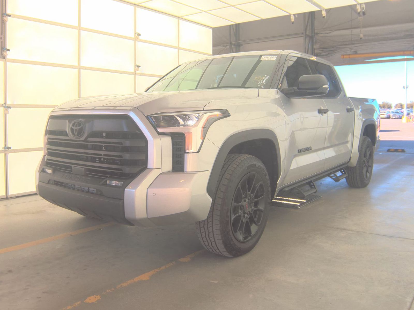 2023 Toyota Tundra SR5 AWD