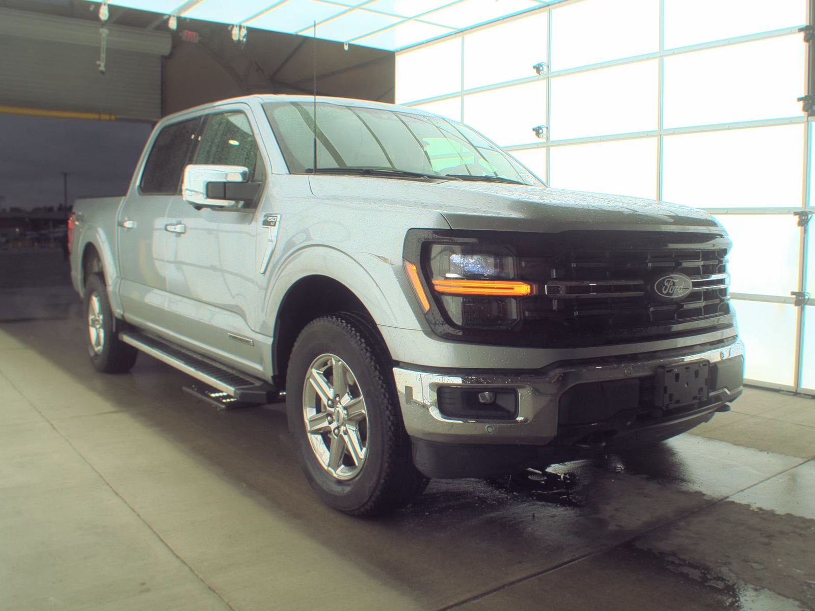 2024 Ford F-150 Hybrid XLT AWD