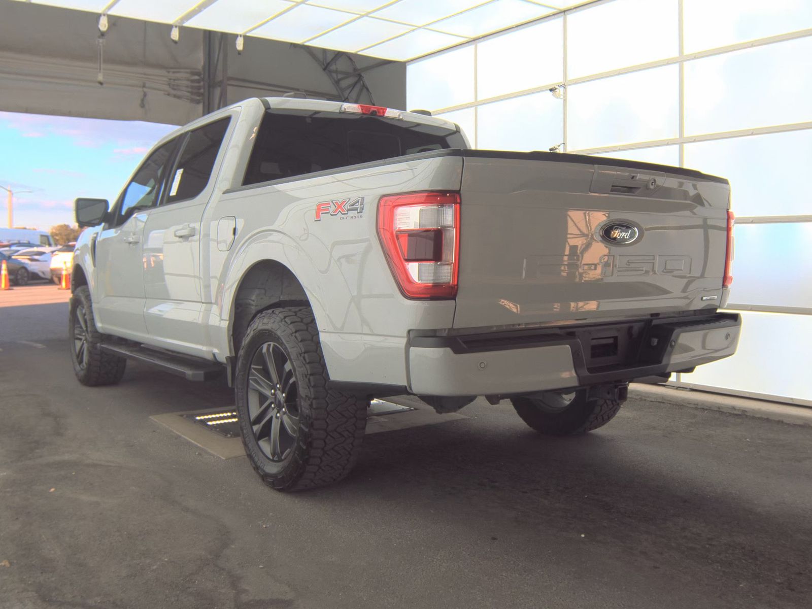 2023 Ford F-150 Lariat AWD