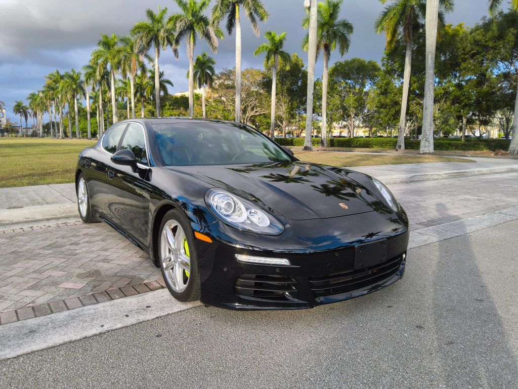 2016 Porsche Panamera S E-Hybrid