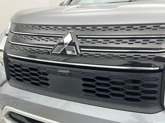 2024 Mitsubishi Outlander SE FWD