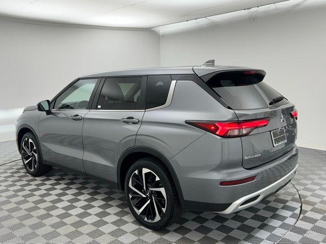 2024 Mitsubishi Outlander SE FWD