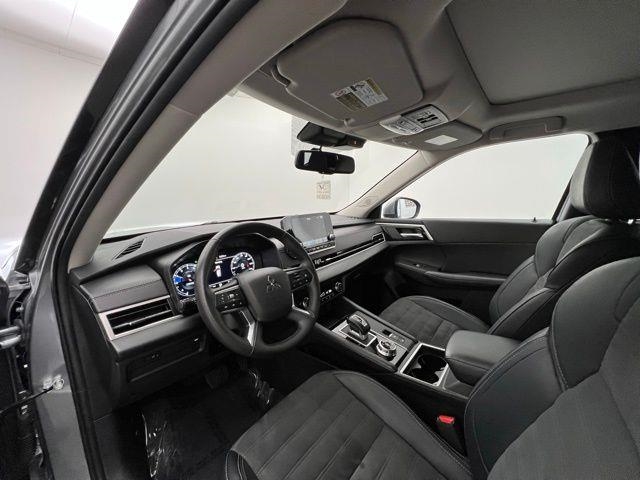 2024 Mitsubishi Outlander SE FWD