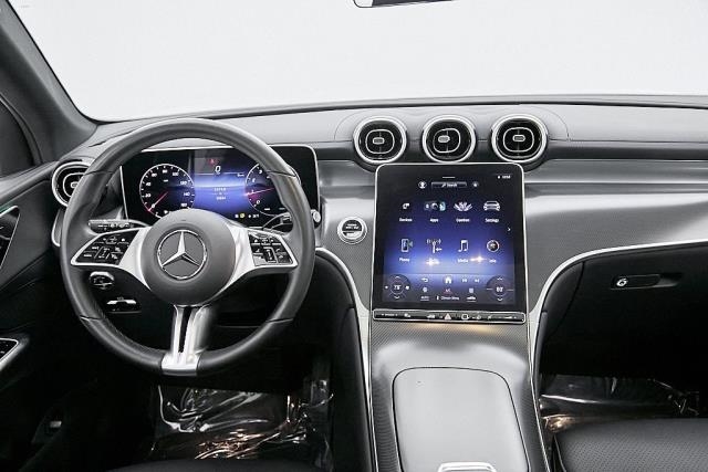 2024 Mercedes-Benz GLC GLC 300 AWD