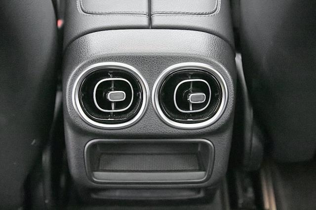 2024 Mercedes-Benz GLC GLC 300 AWD