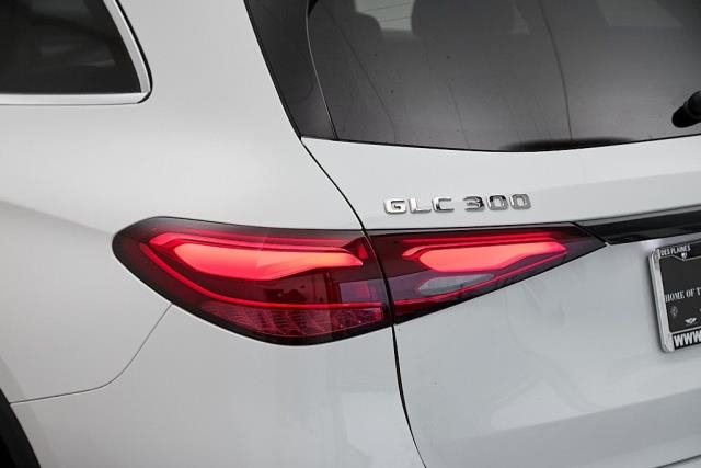 2024 Mercedes-Benz GLC GLC 300 RWD