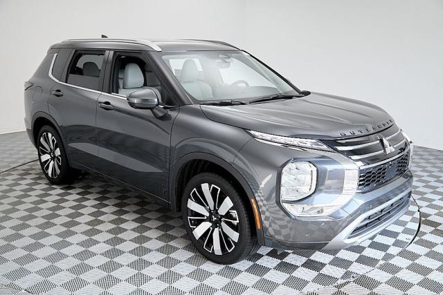 2025 Mitsubishi Outlander SEL FWD
