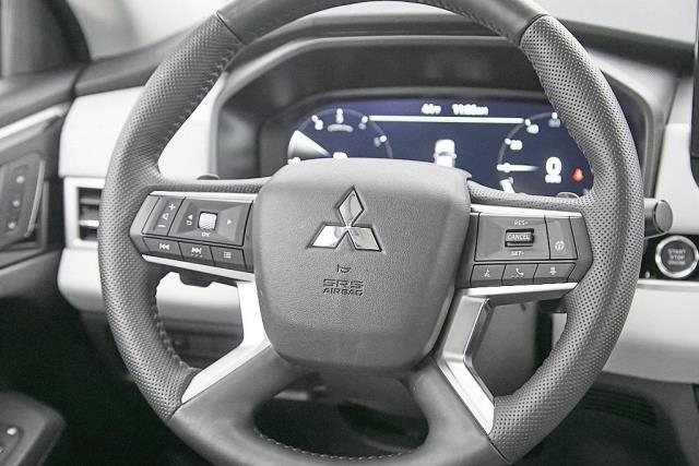2025 Mitsubishi Outlander SEL FWD