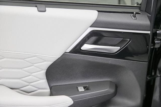 2025 Mitsubishi Outlander SEL FWD