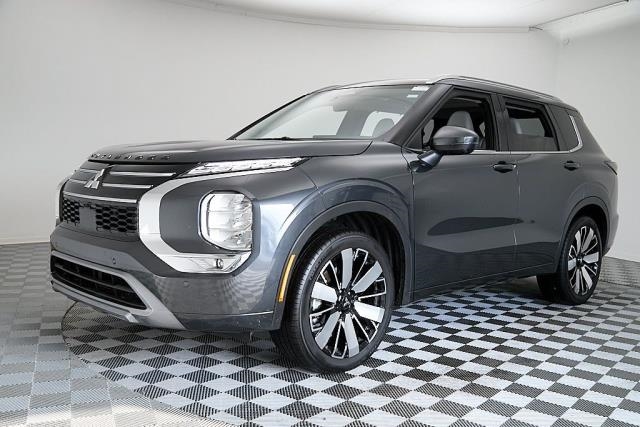 2025 Mitsubishi Outlander SEL FWD