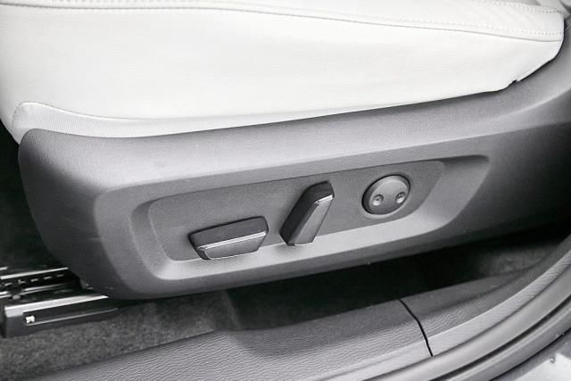 2025 Mitsubishi Outlander SEL FWD