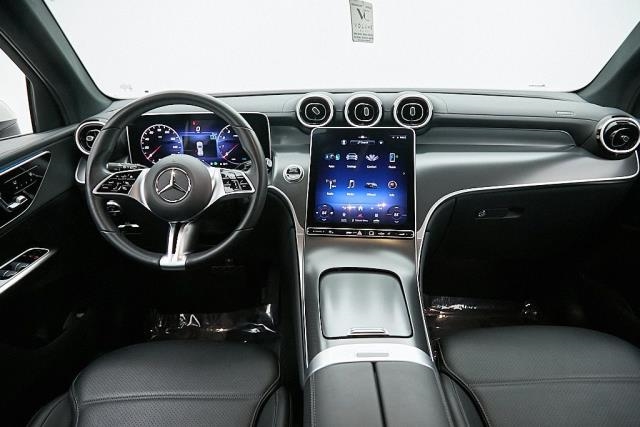 2024 Mercedes-Benz GLC GLC 300 AWD