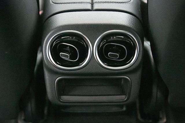 2024 Mercedes-Benz GLC GLC 300 AWD