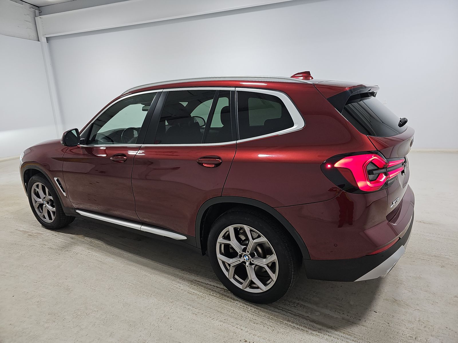 2023 BMW X3 xDrive30i AWD