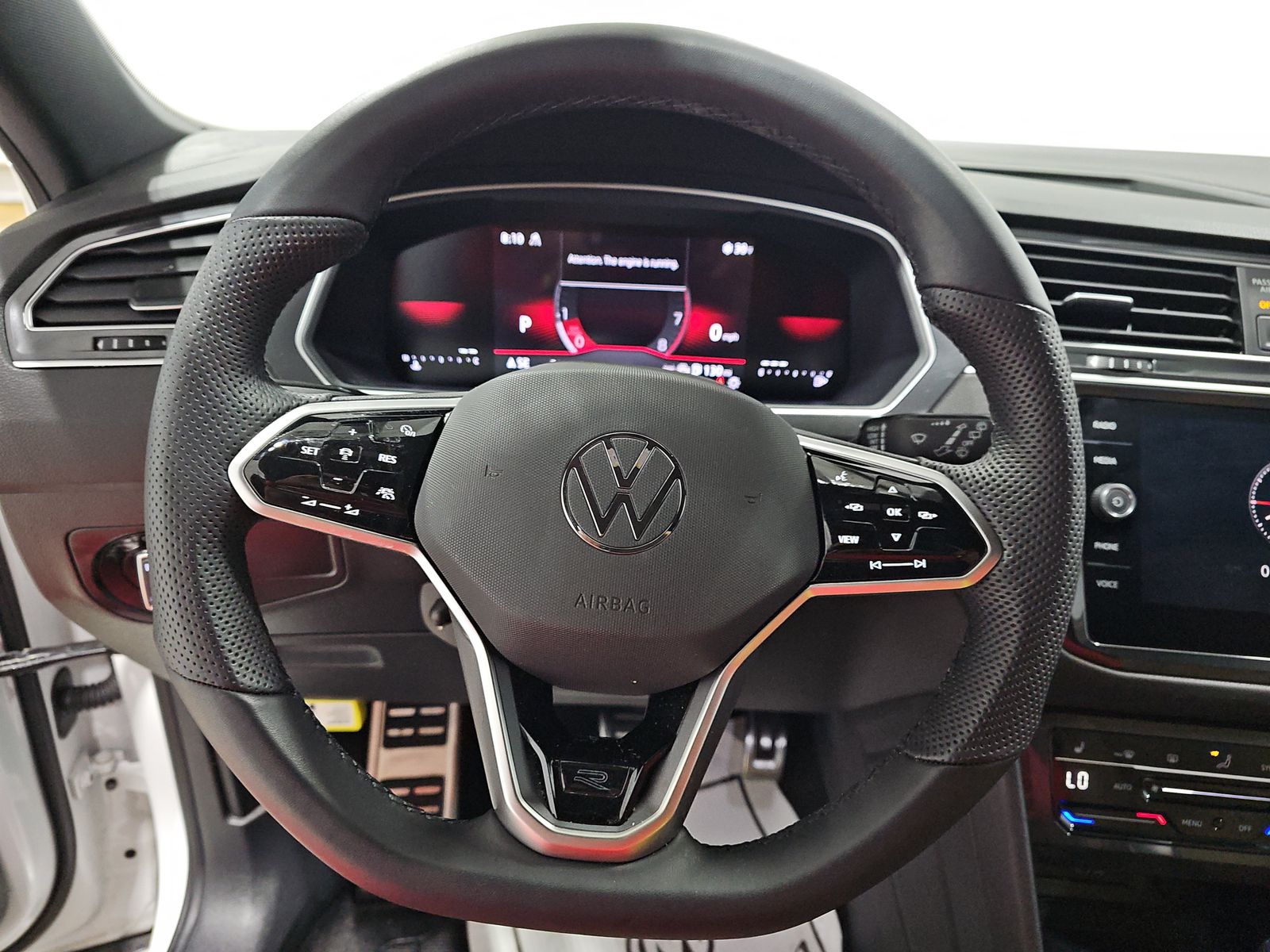 2024 Volkswagen Tiguan 2.0T SE R-Line Black AWD