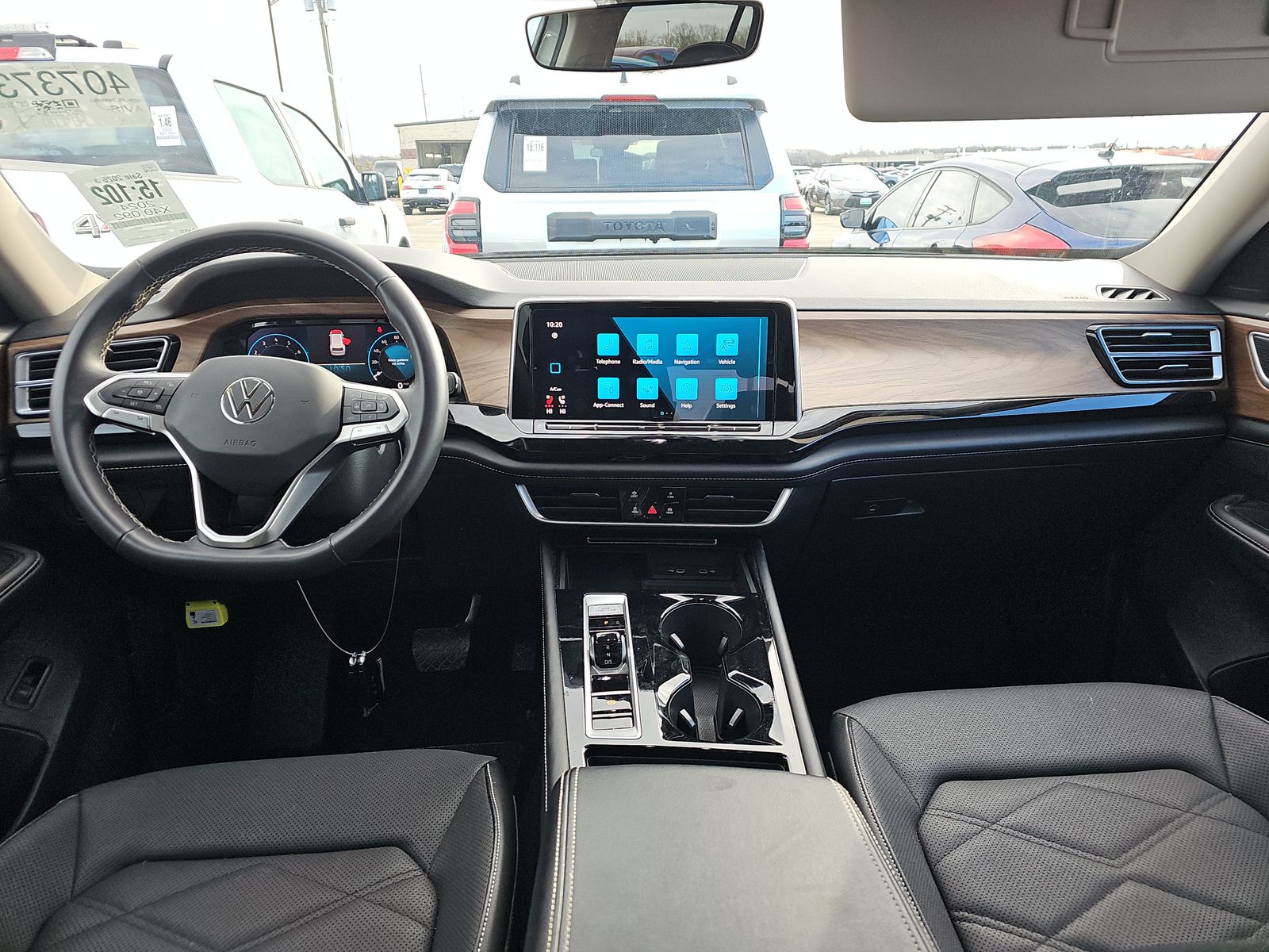 2024 Volkswagen Atlas 2.0T SE AWD