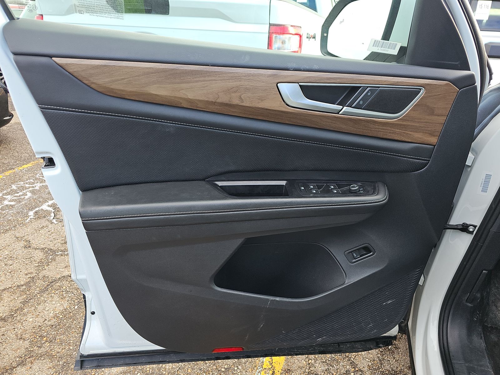 2024 Volkswagen Atlas 2.0T SE AWD