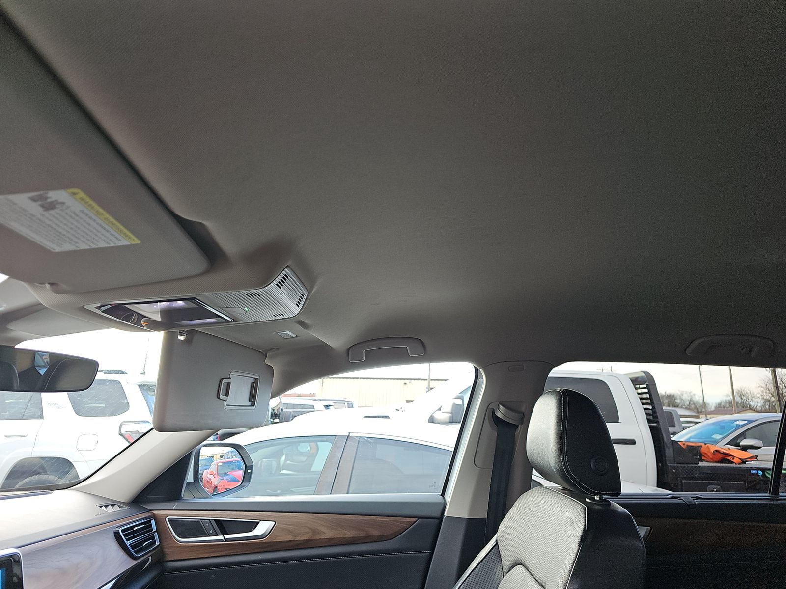 2024 Volkswagen Atlas 2.0T SE AWD