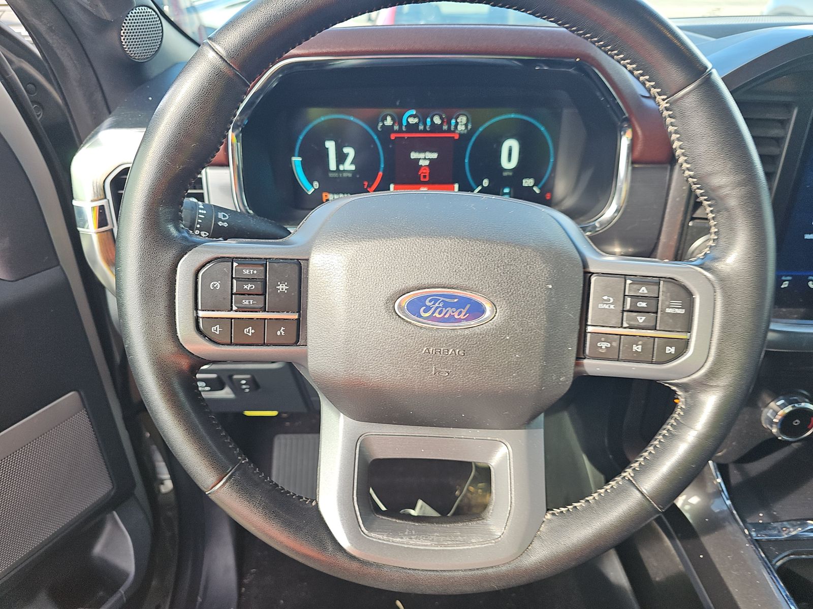 2023 Ford F-150 Lariat AWD