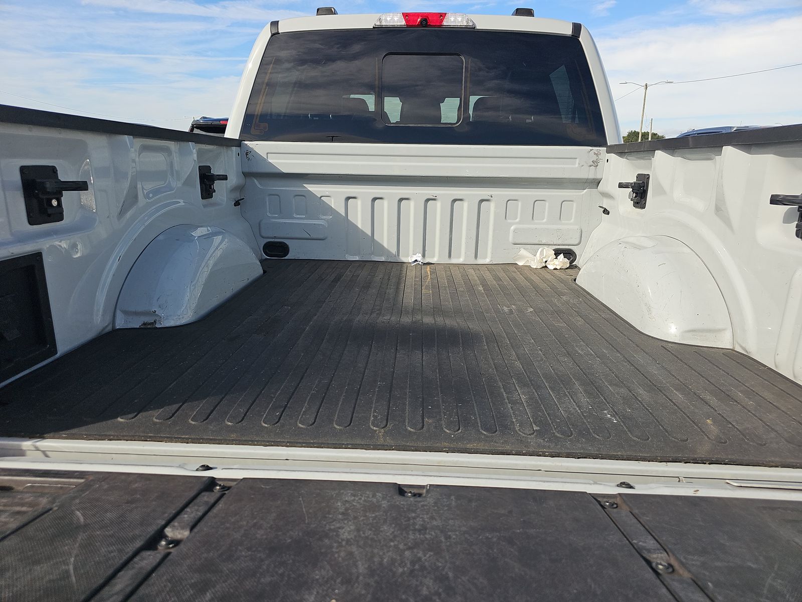 2023 Ford F-150 Lariat AWD