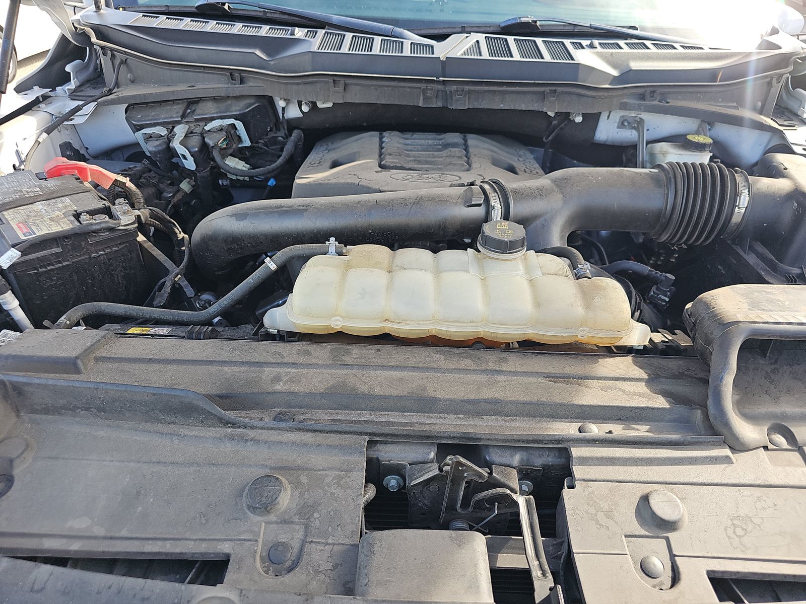 2023 Ford F-150 Lariat AWD