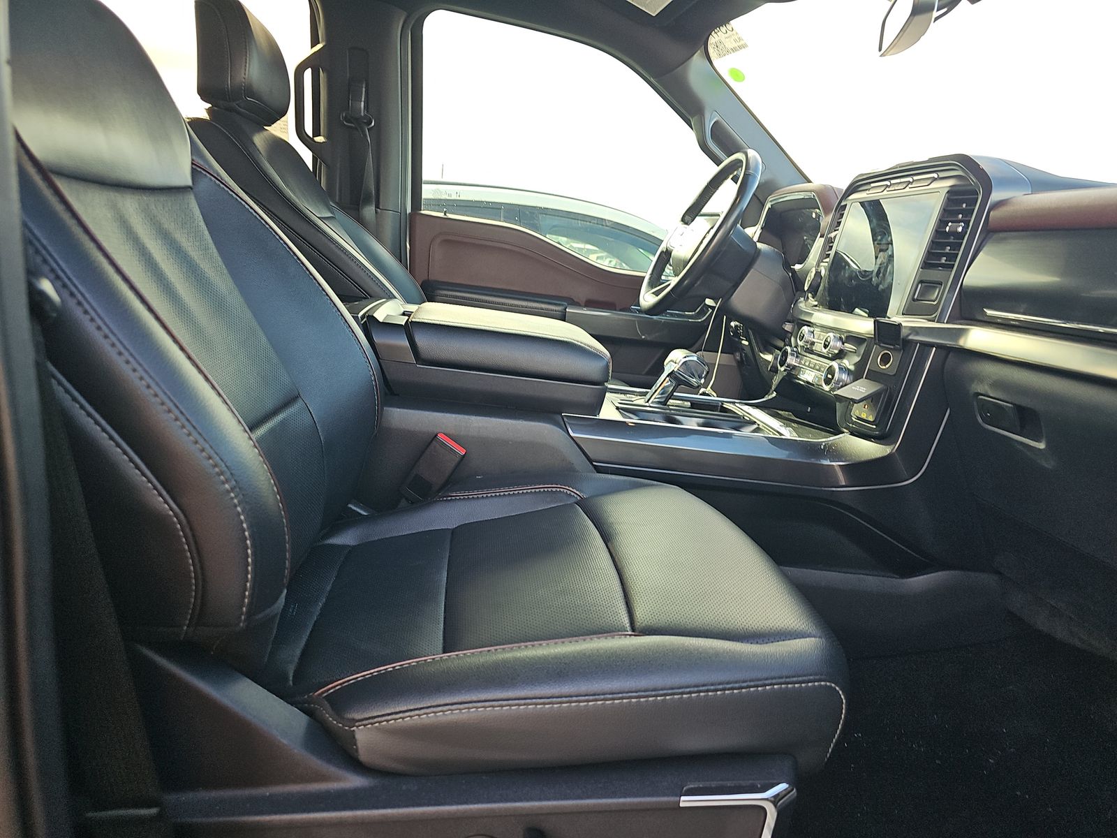 2023 Ford F-150 Lariat AWD