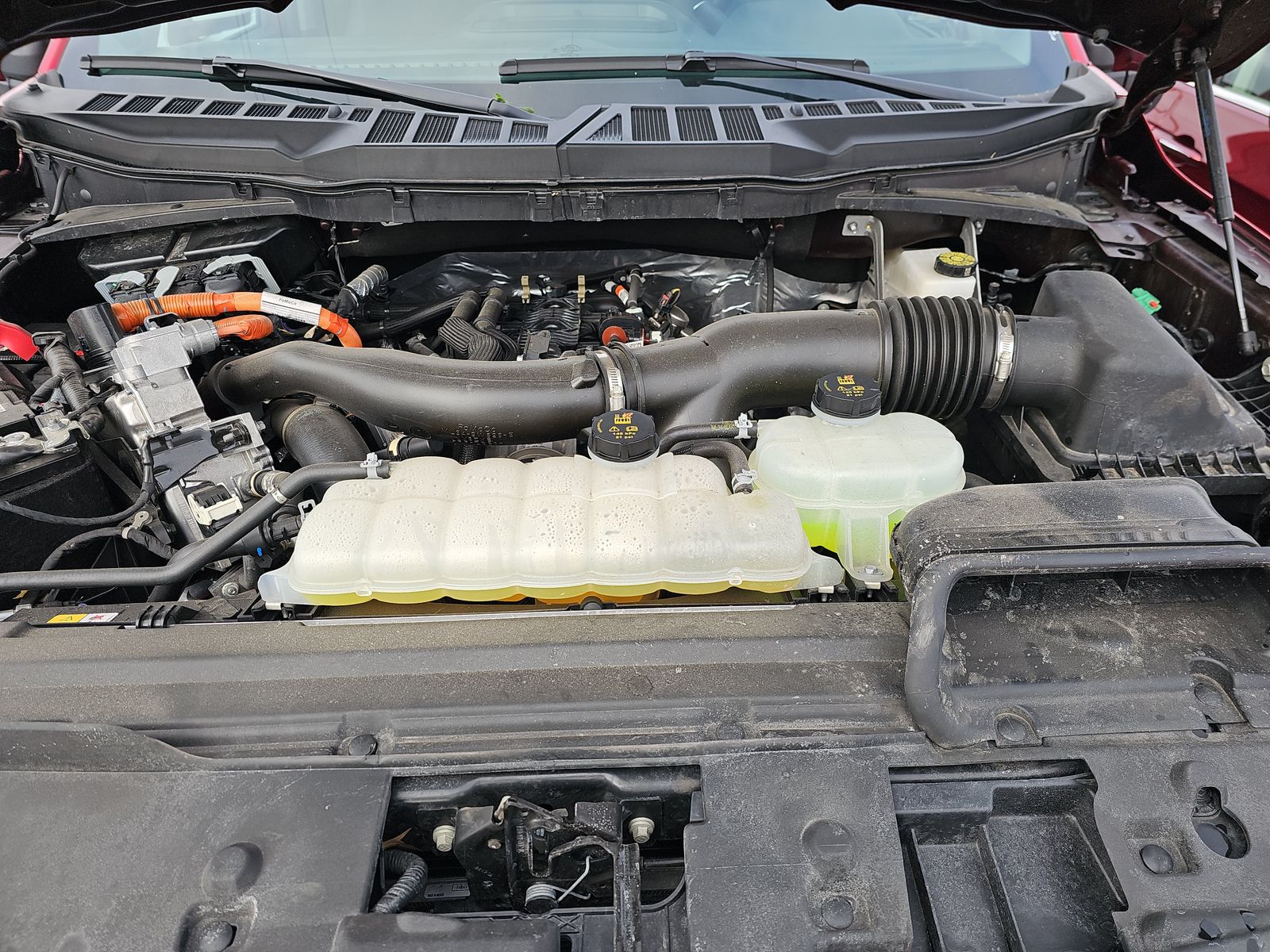 2025 Ford F-150 Hybrid XLT AWD