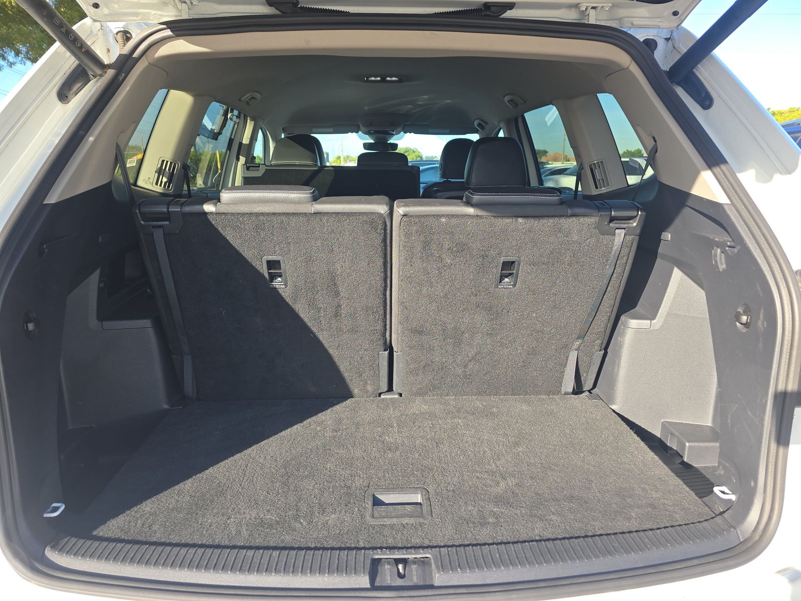 2024 Volkswagen Atlas 2.0T SE FWD