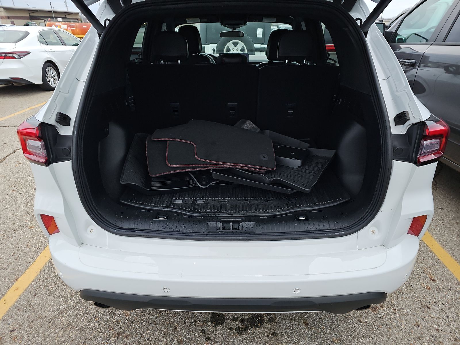 2023 Ford Escape ST-Line AWD