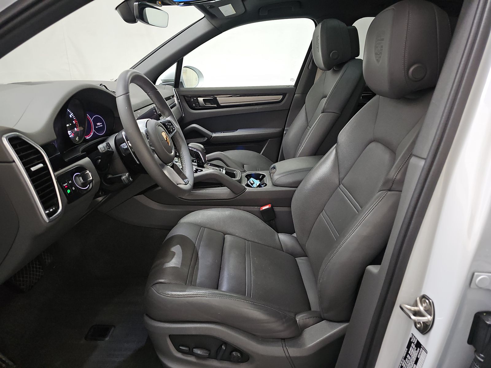 2023 Porsche Cayenne E-Hybrid Platinum Edition AWD