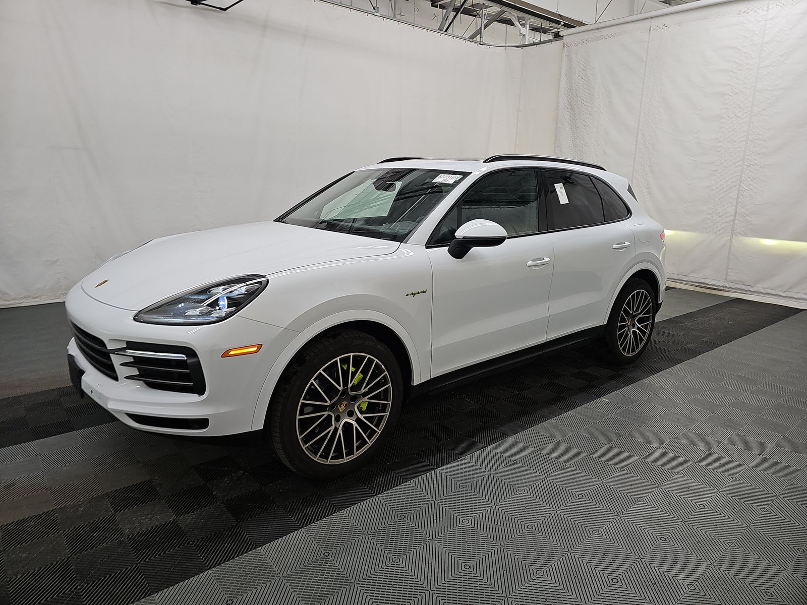 2023 Porsche Cayenne E-Hybrid Platinum Edition AWD