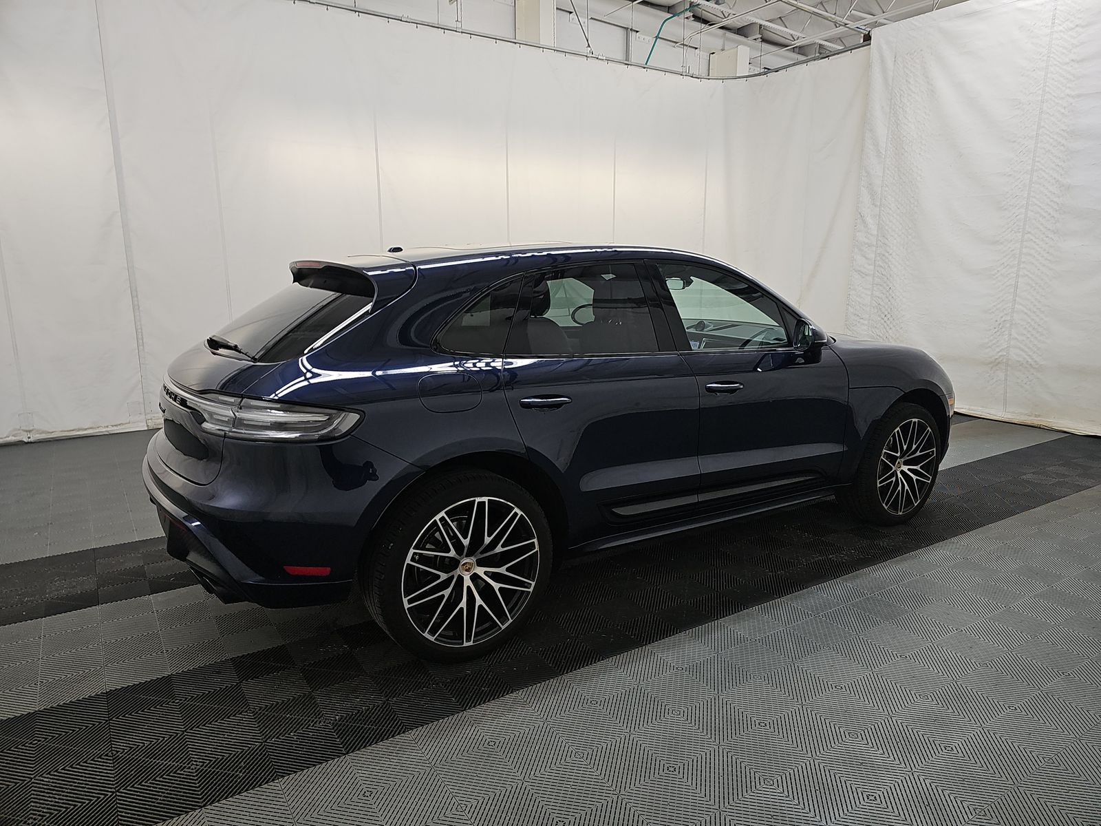 2023 Porsche Macan T AWD