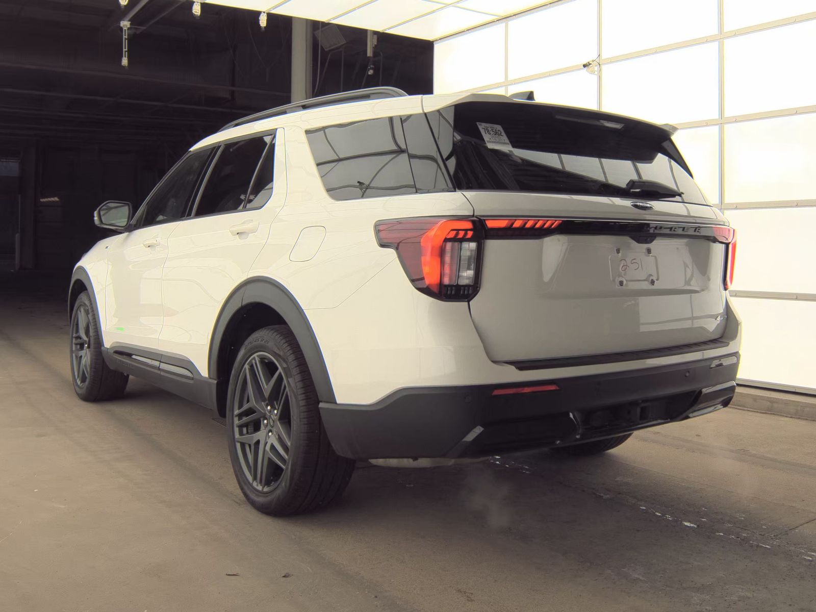 2025 Ford Explorer ST-Line AWD