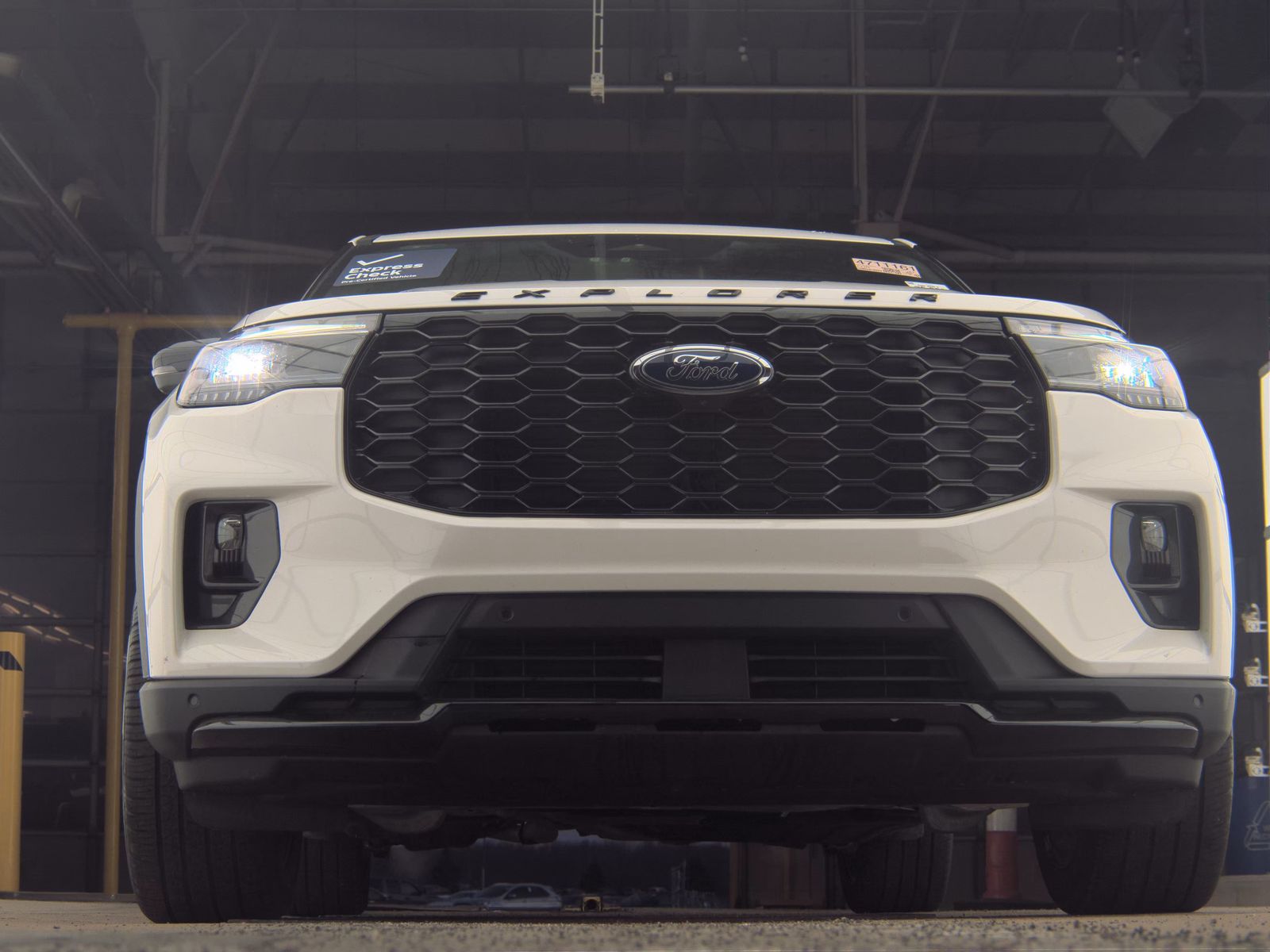2025 Ford Explorer ST-Line AWD