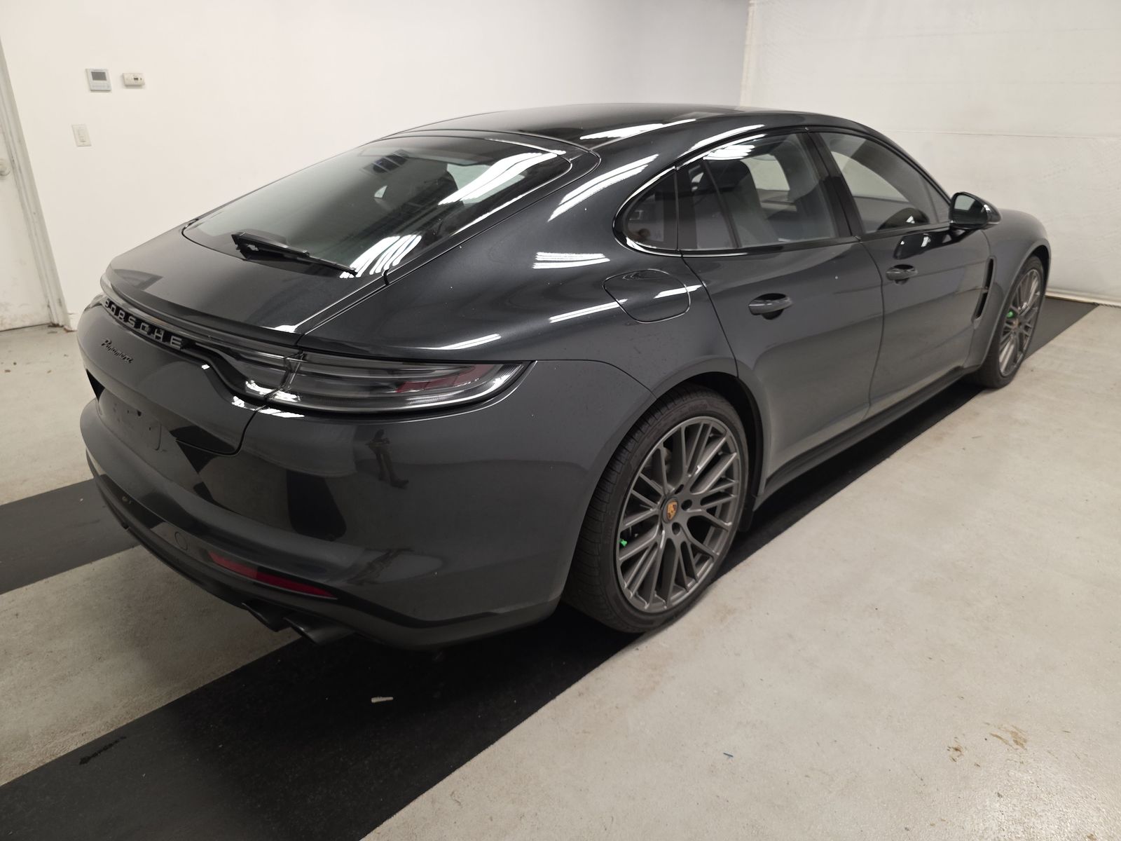 2023 Porsche Panamera Platinum Edition RWD