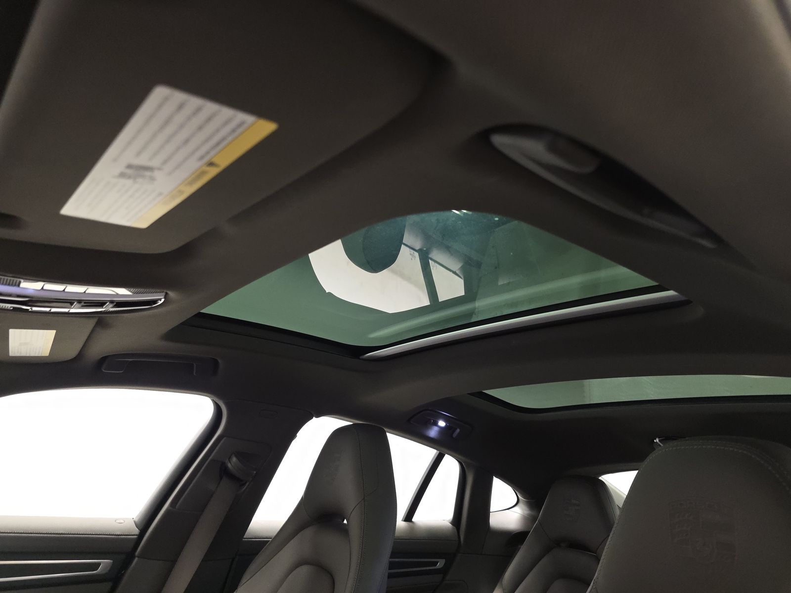 2023 Porsche Panamera Platinum Edition RWD