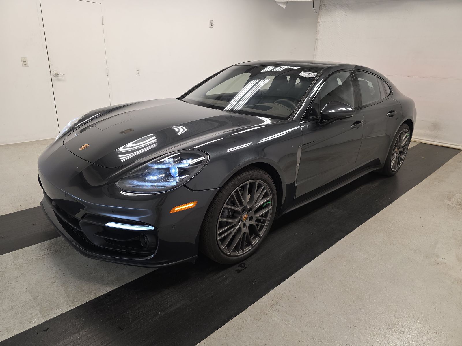 2023 Porsche Panamera Platinum Edition RWD