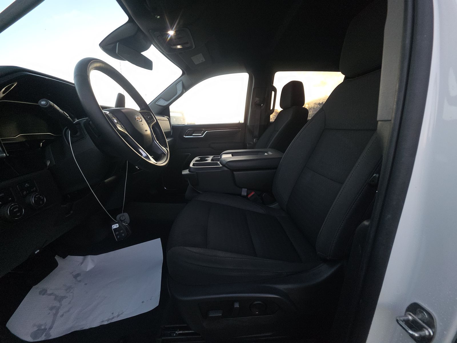 2023 Chevrolet Silverado 1500 LT AWD