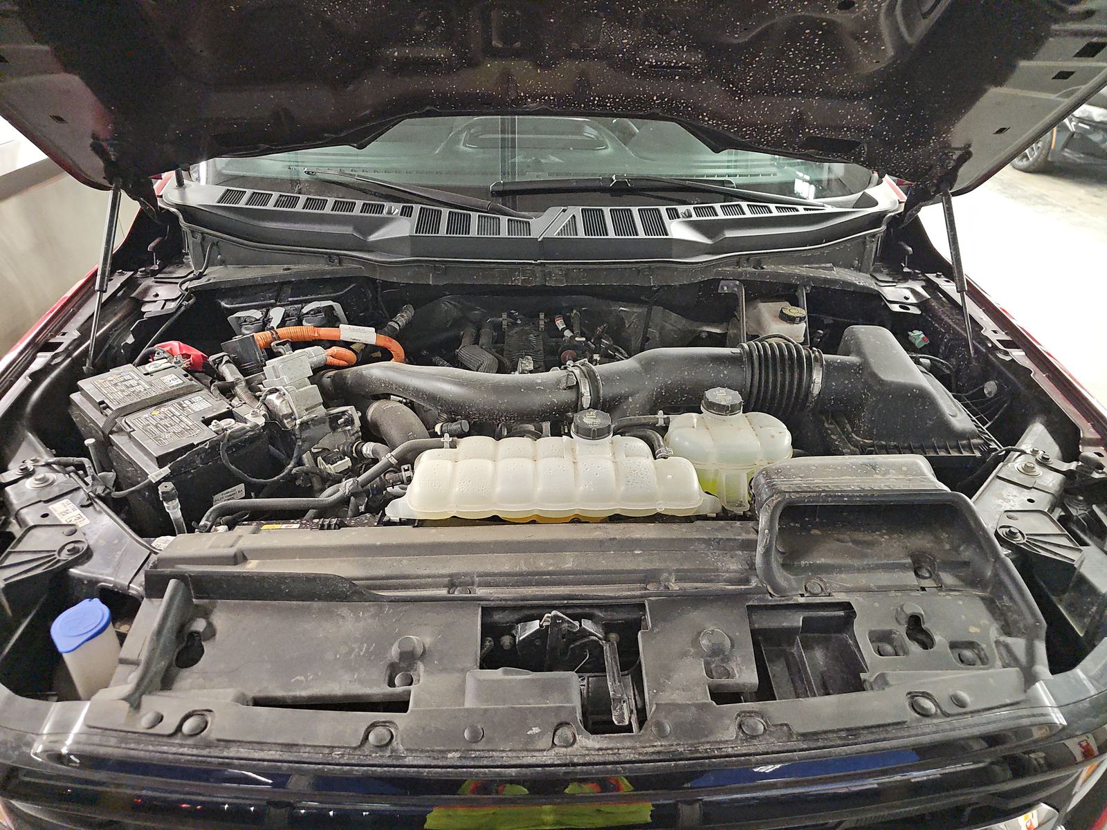 2025 Ford F-150 Hybrid XLT AWD