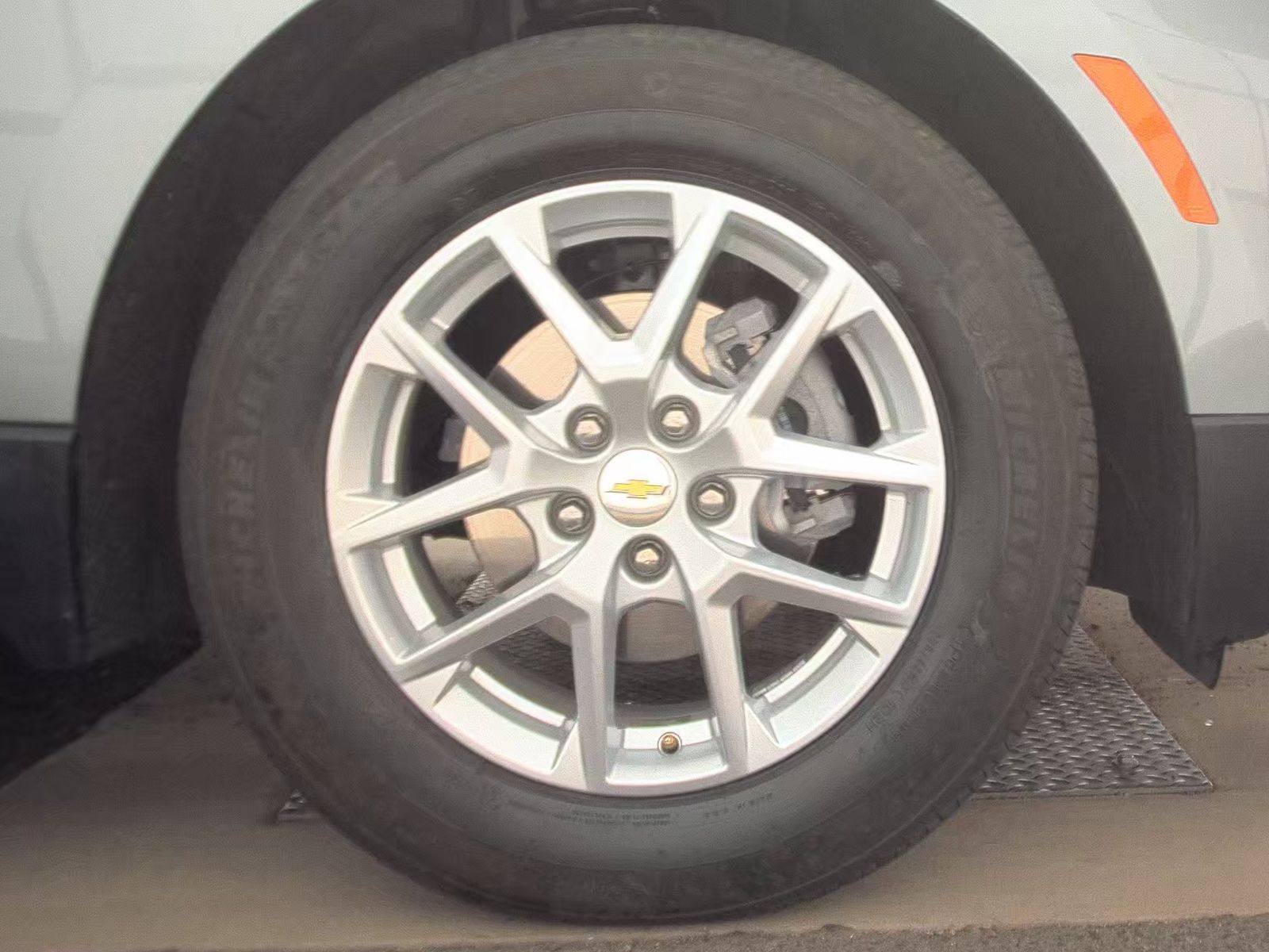 2023 Chevrolet Equinox LT FWD