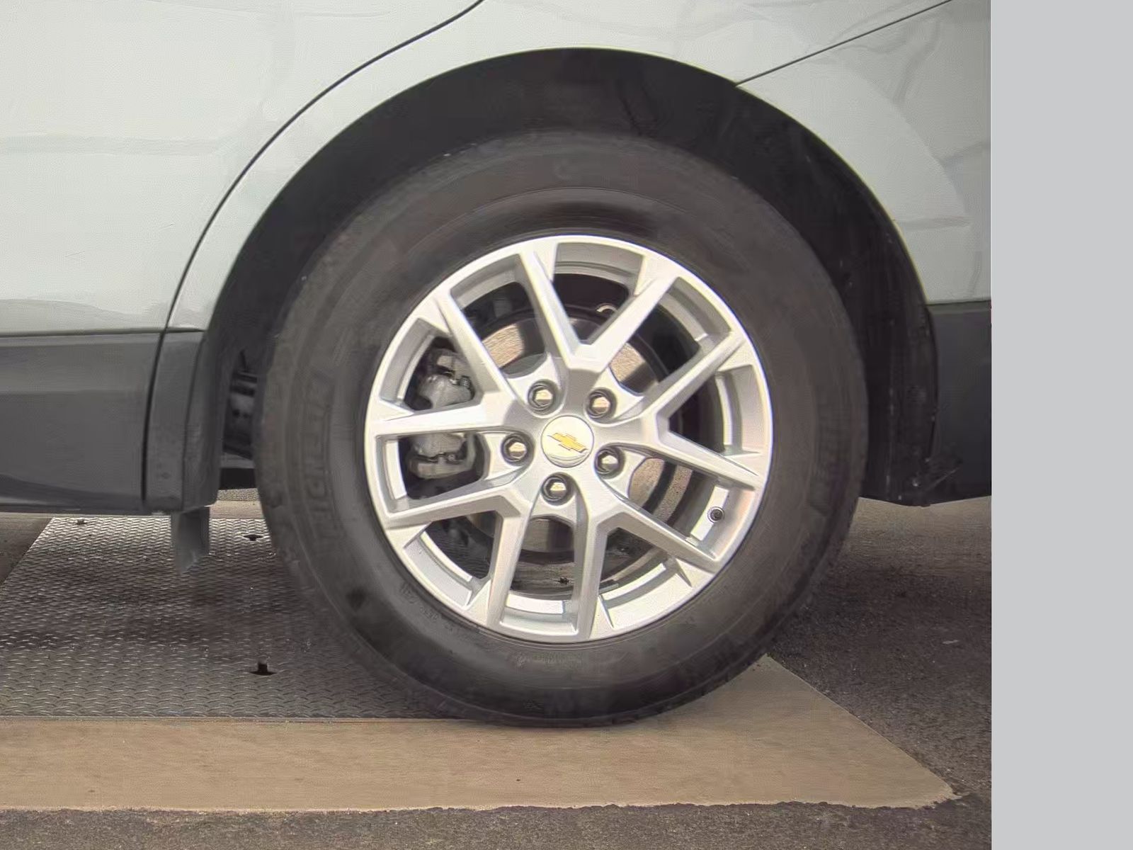 2023 Chevrolet Equinox LT FWD