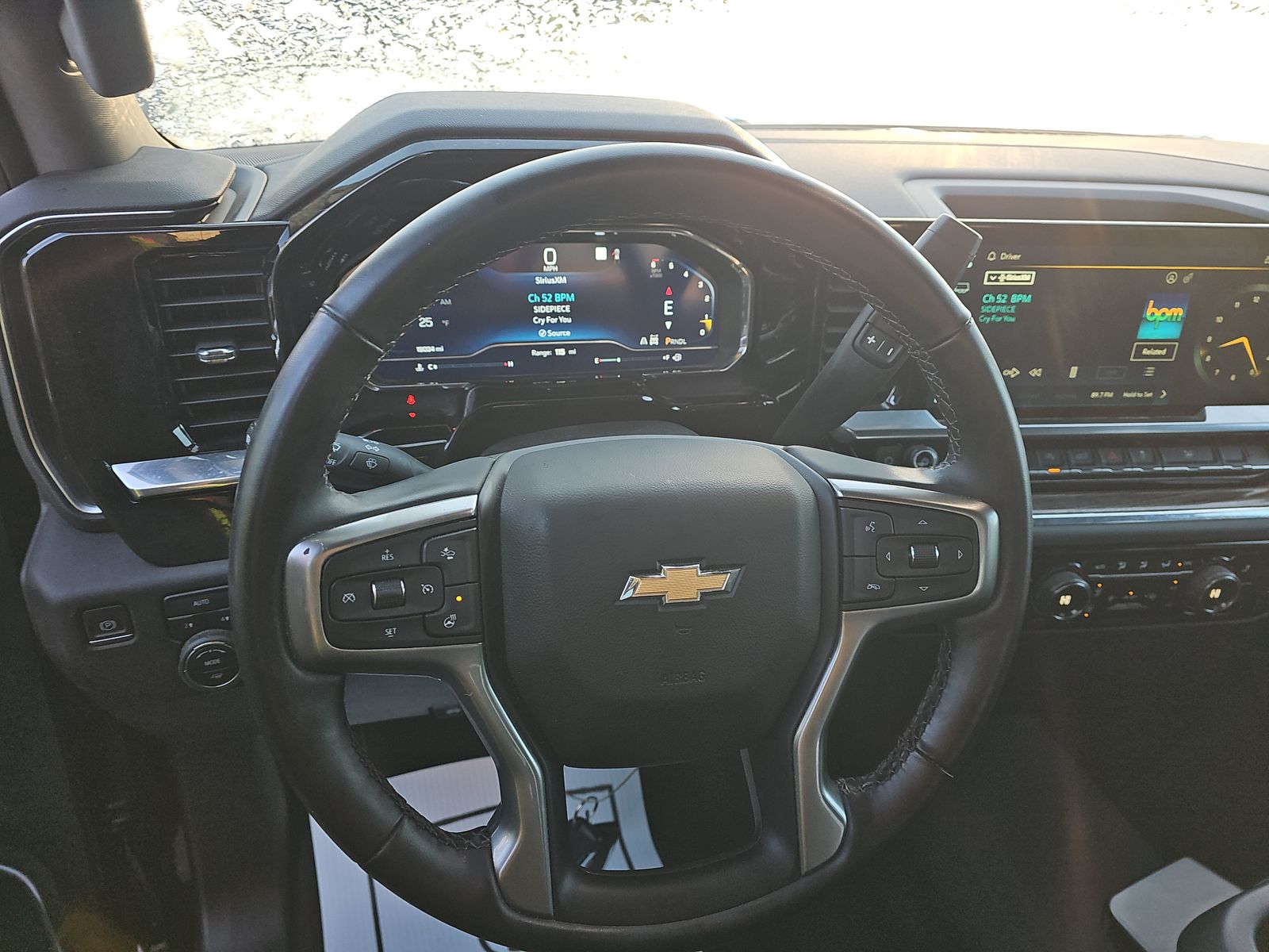 2023 Chevrolet Silverado 1500 LT AWD