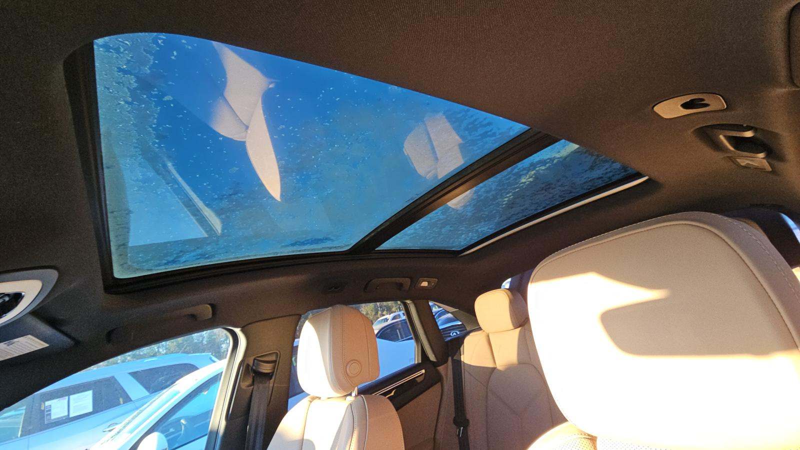 2023 Porsche Macan Base AWD