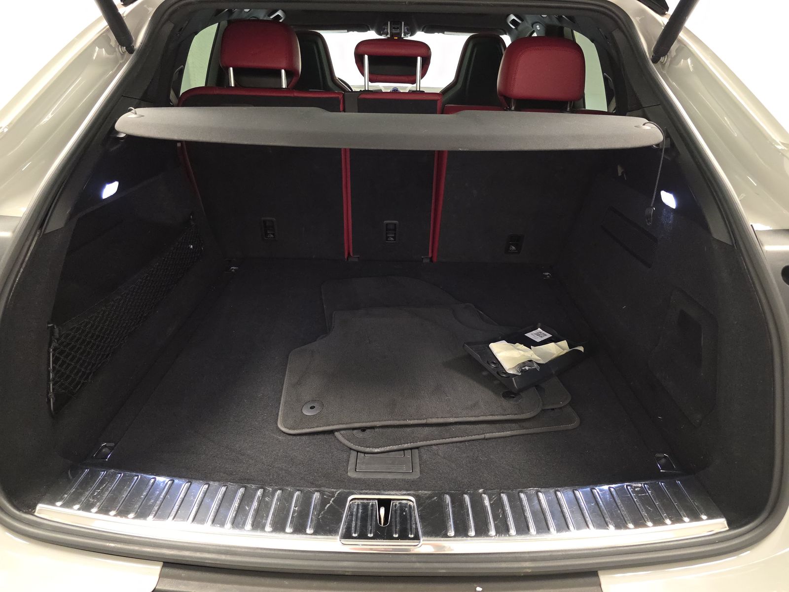 2023 Porsche Cayenne Platinum Edition AWD