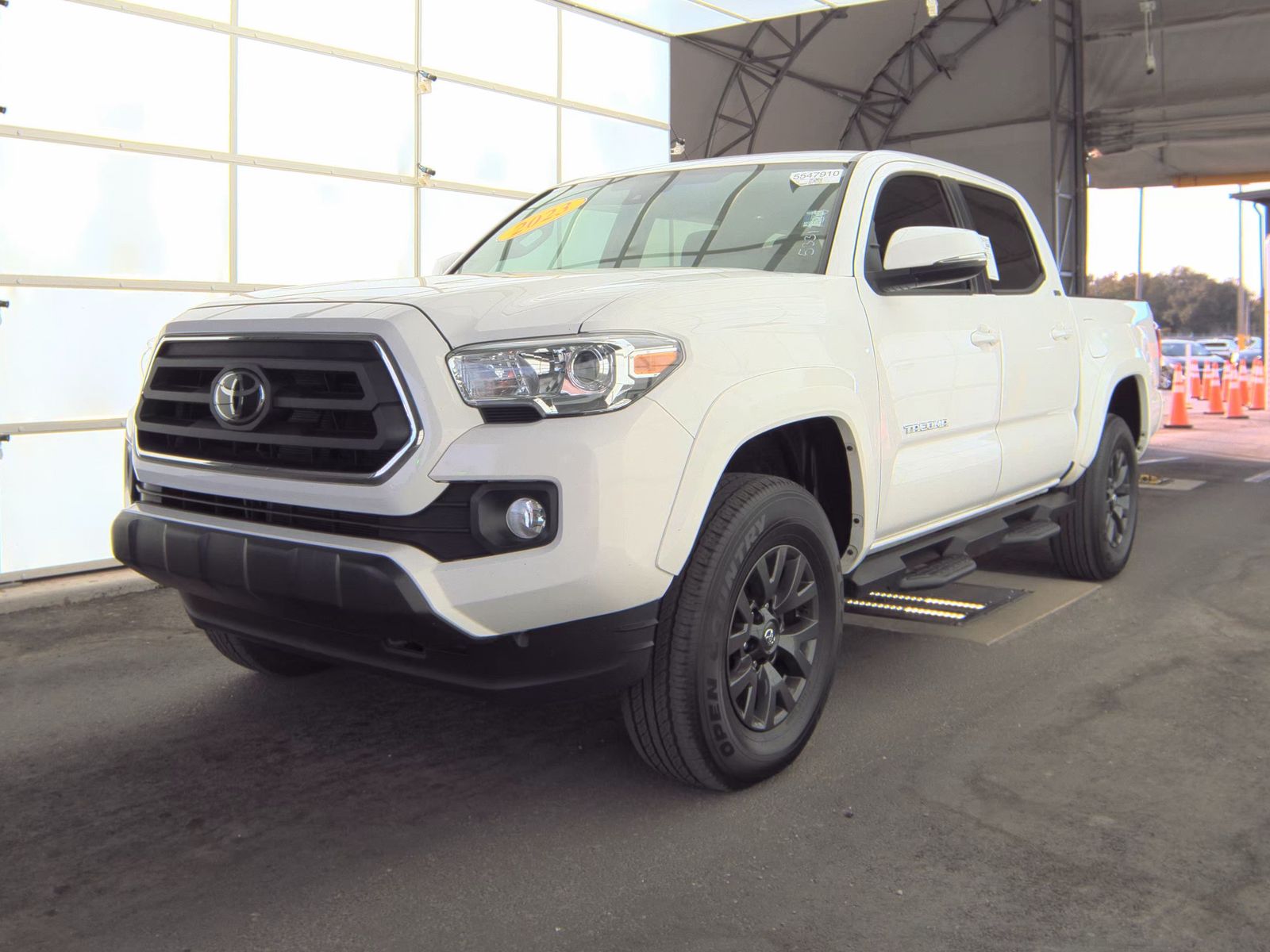 2023 Toyota Tacoma SR5 AWD