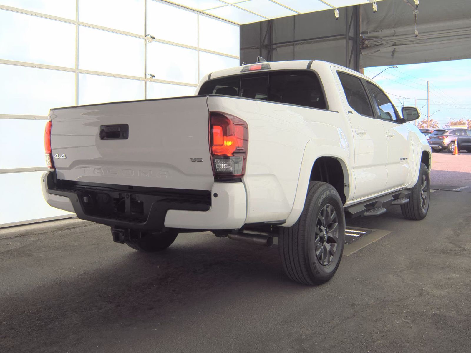 2023 Toyota Tacoma SR5 AWD