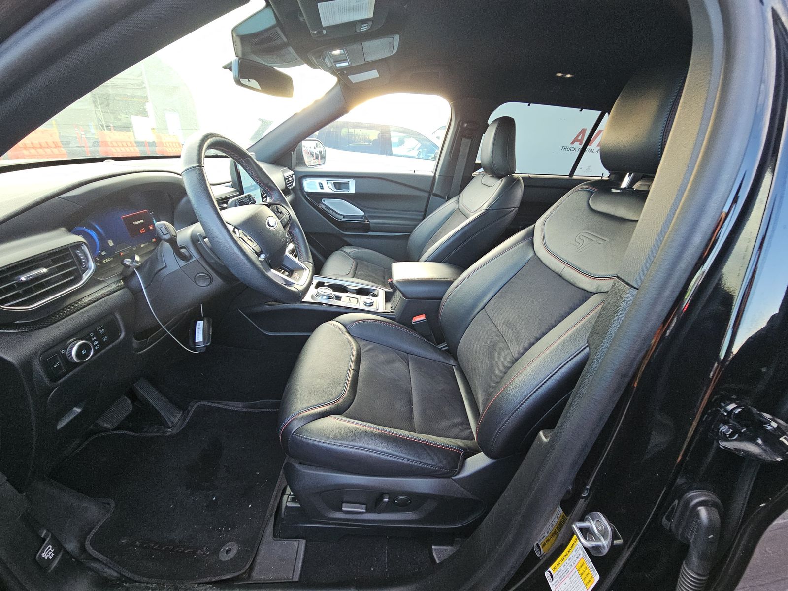 2024 Ford Explorer ST AWD