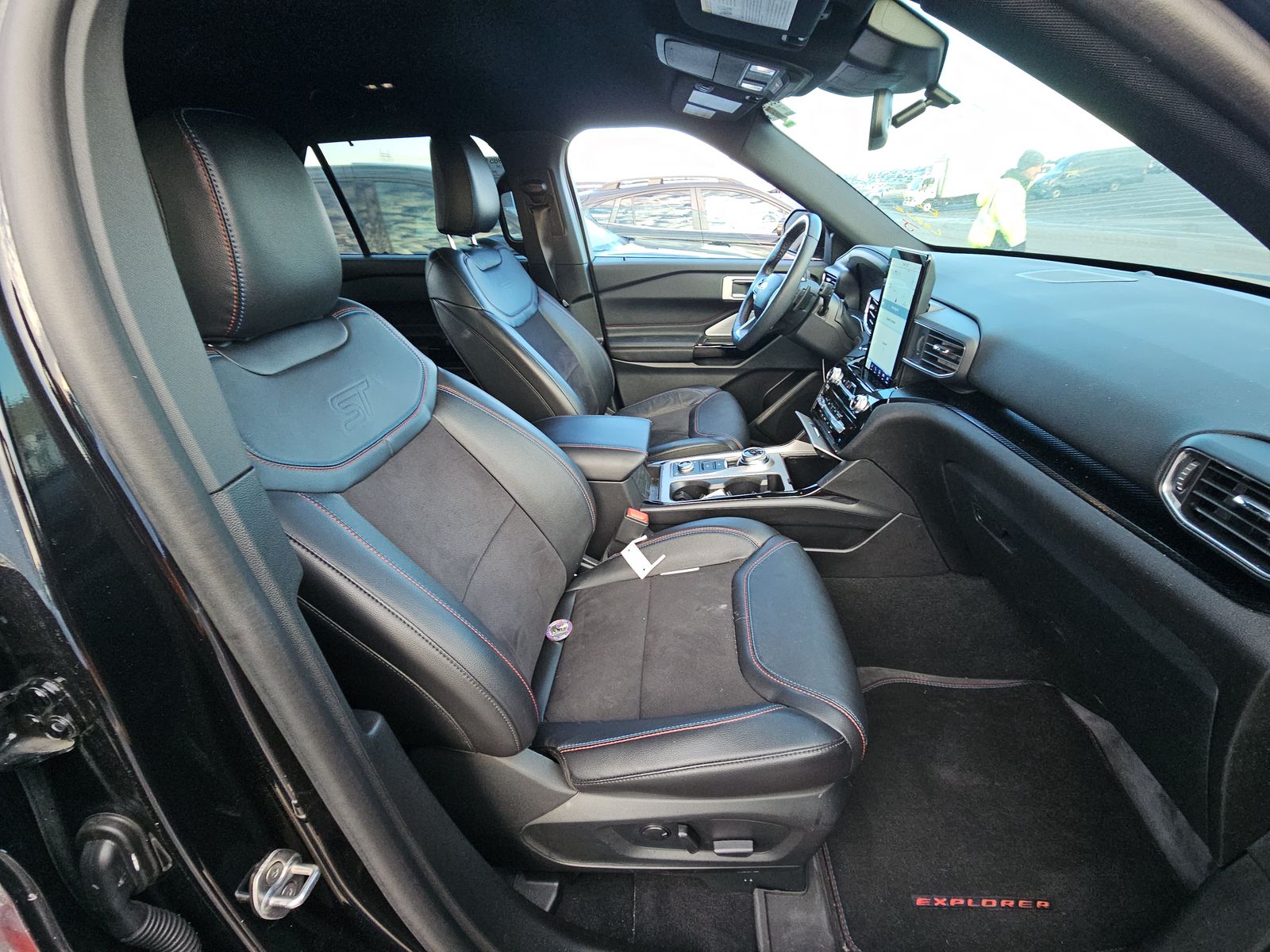 2024 Ford Explorer ST AWD