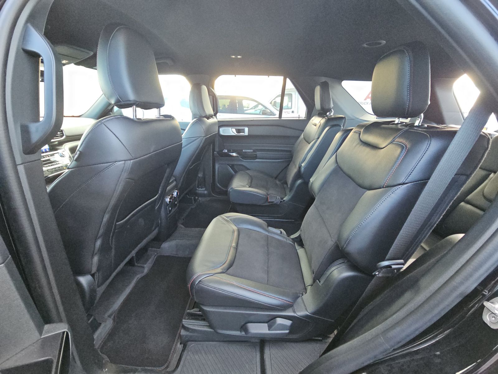 2024 Ford Explorer ST AWD