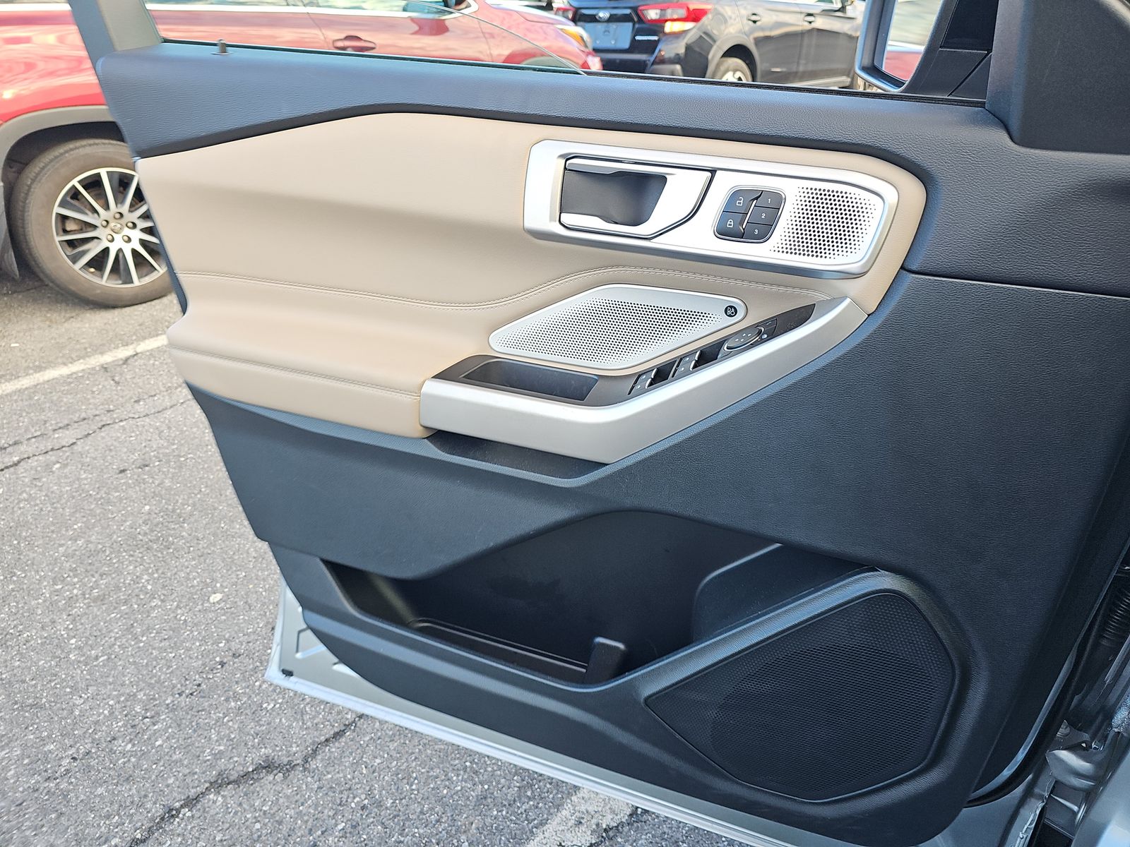 2024 Ford Explorer Limited AWD